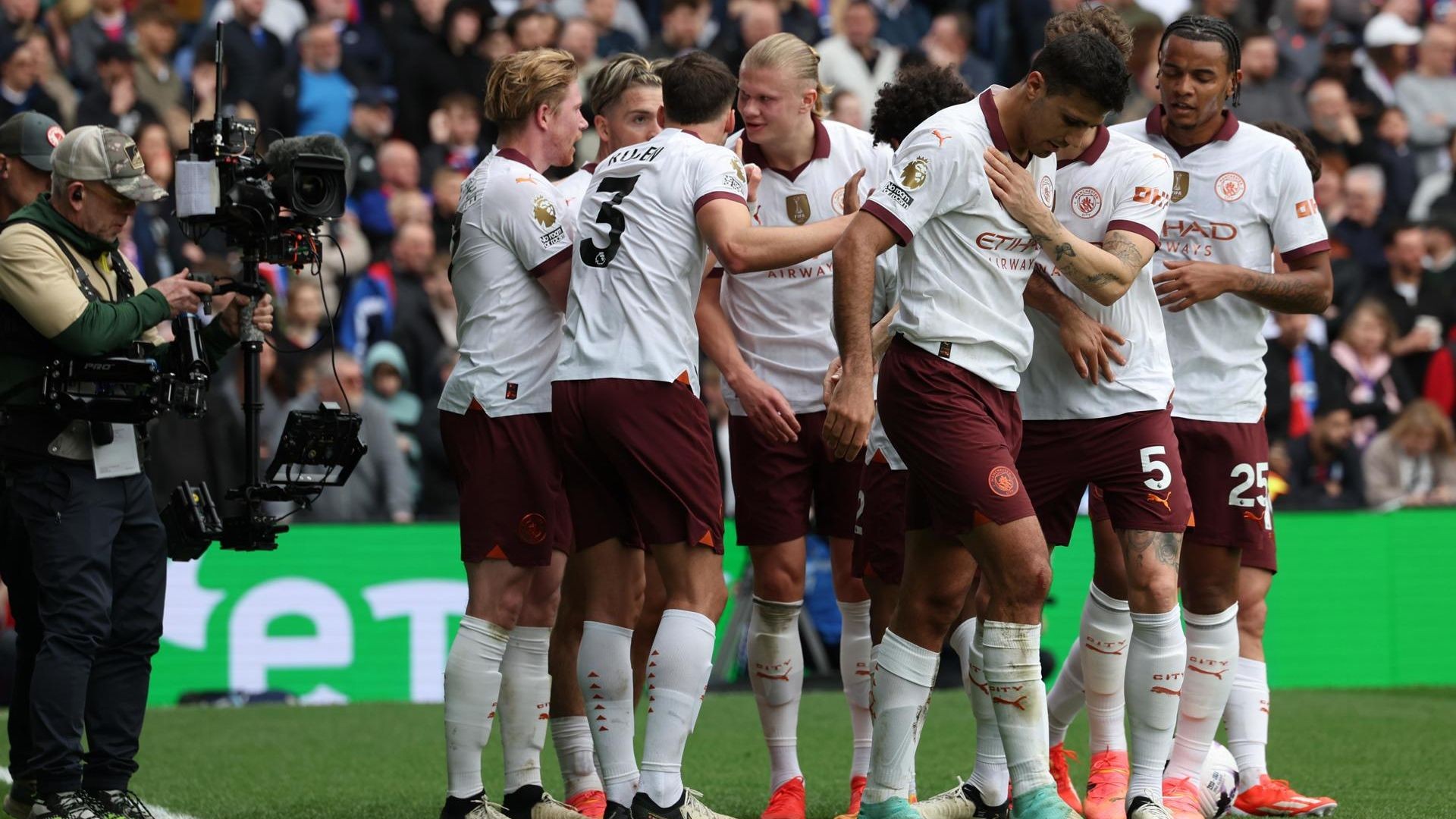 Crystal Palace vs Manchester City: Full Match Replay & Highlights!