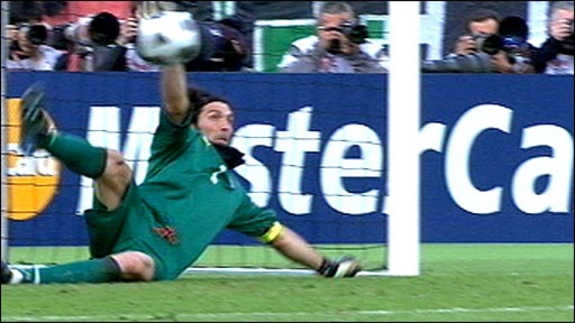 Buffon Epic Penalty Save vs. Romania (EURO 2008)