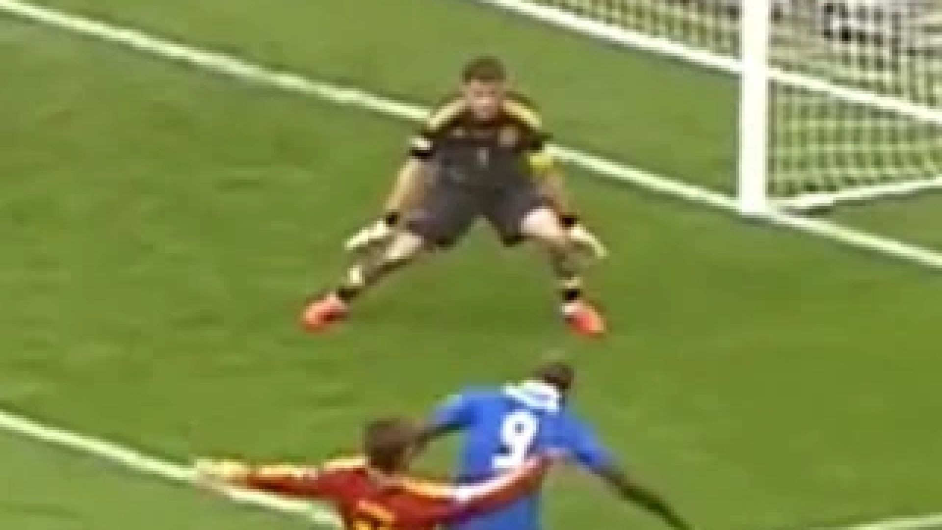 ⁣Sergio Ramos' Heroic Tackle Denies Balotelli: Euro 2012 Flashback