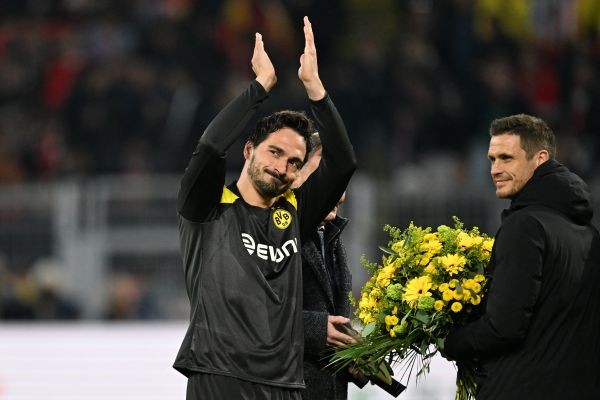 Hummels Leaves Dortmund After 13 Seasons